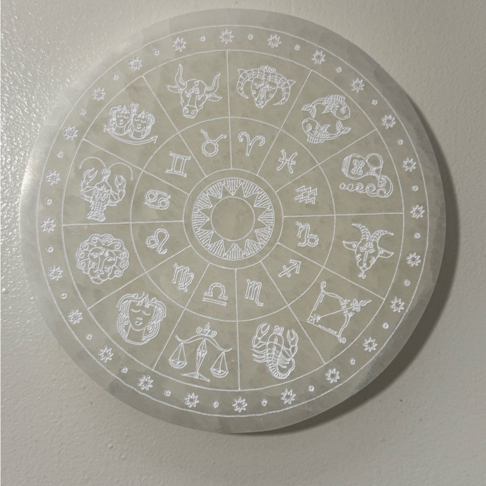 Selenite Charging Plate with Zodiac Wheel - Picture 9 of 9